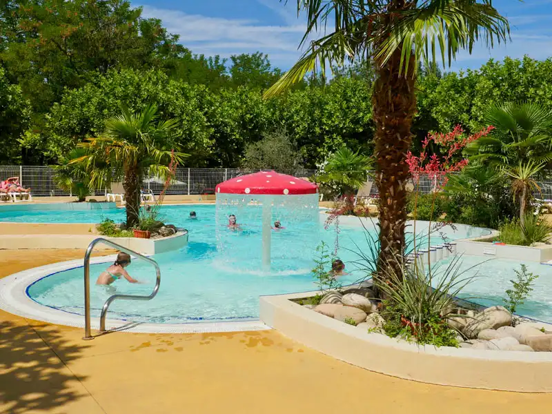 Campsite With Swimming Pool In Ard che Camping De Laborie