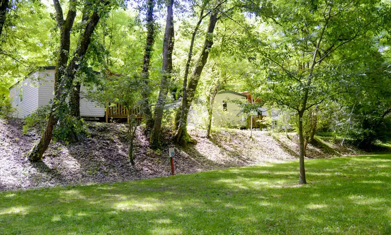 Location d'emplacements de camping en Ardèche